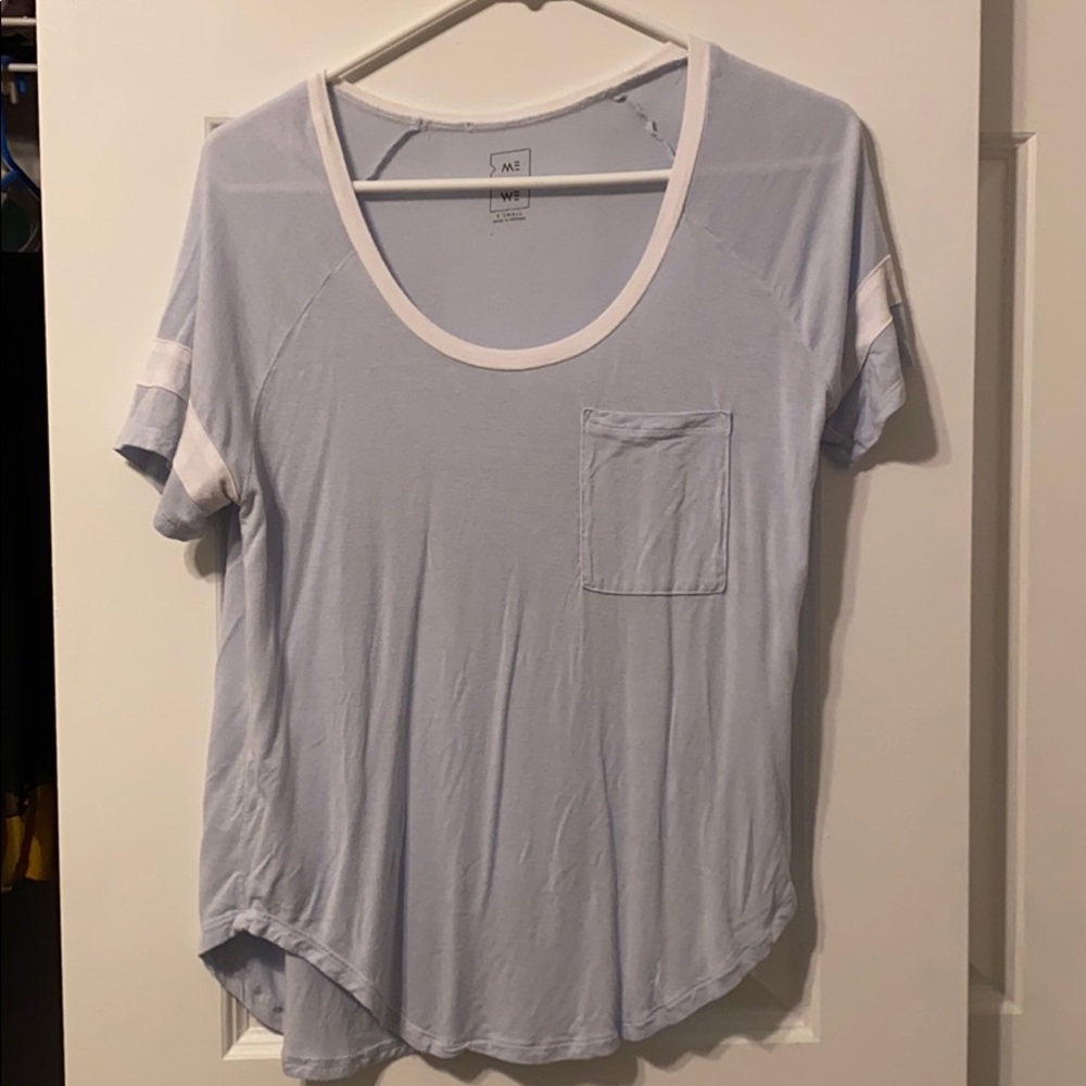 Plain t-shirt